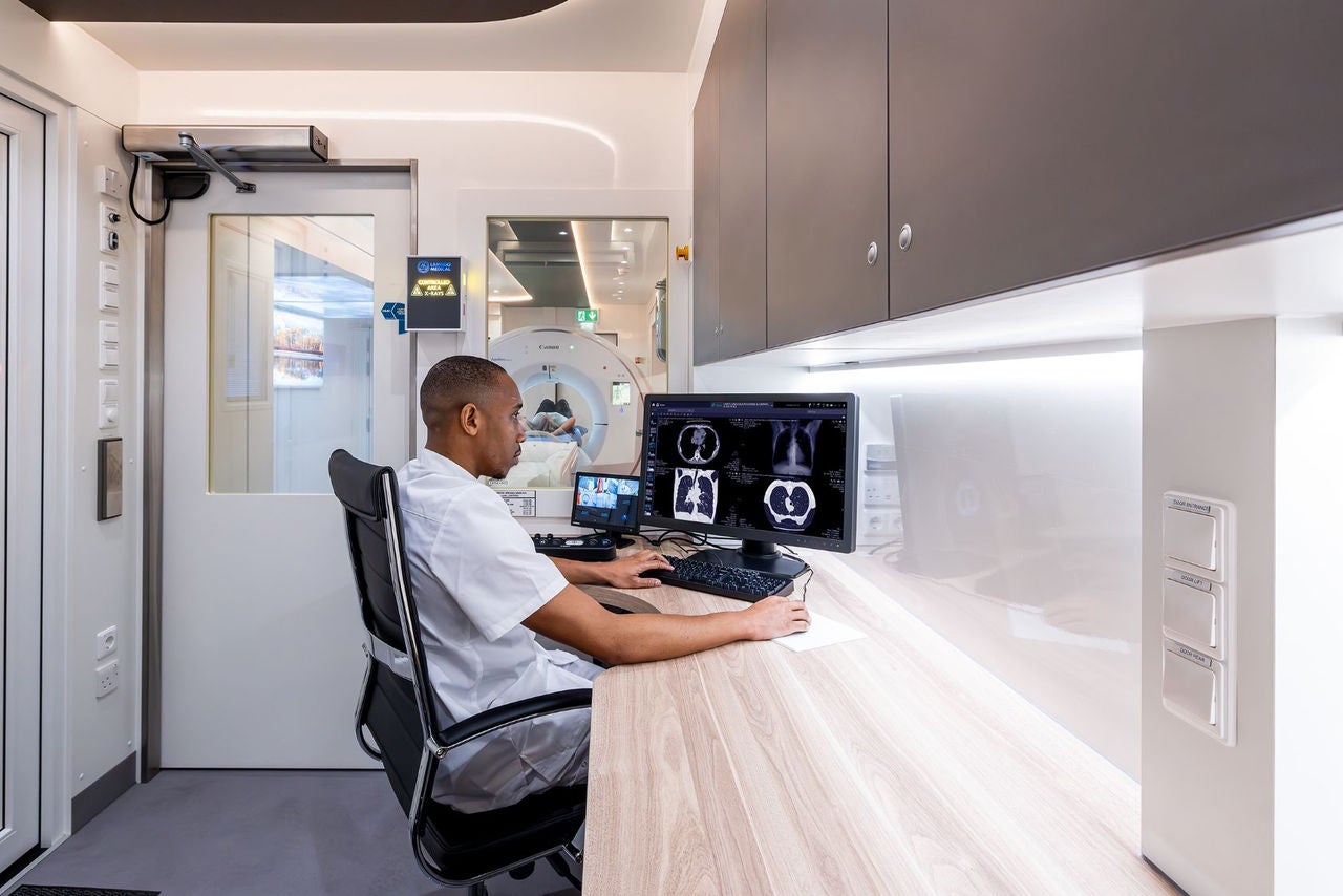 New High-Performance and Versatile CT