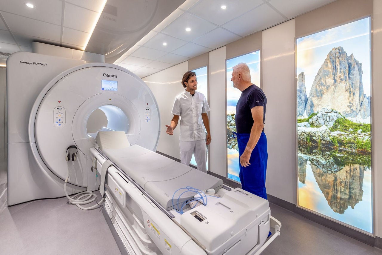 Flexible Cutting-Edge MR Imaging Without Infrastructure Changes
